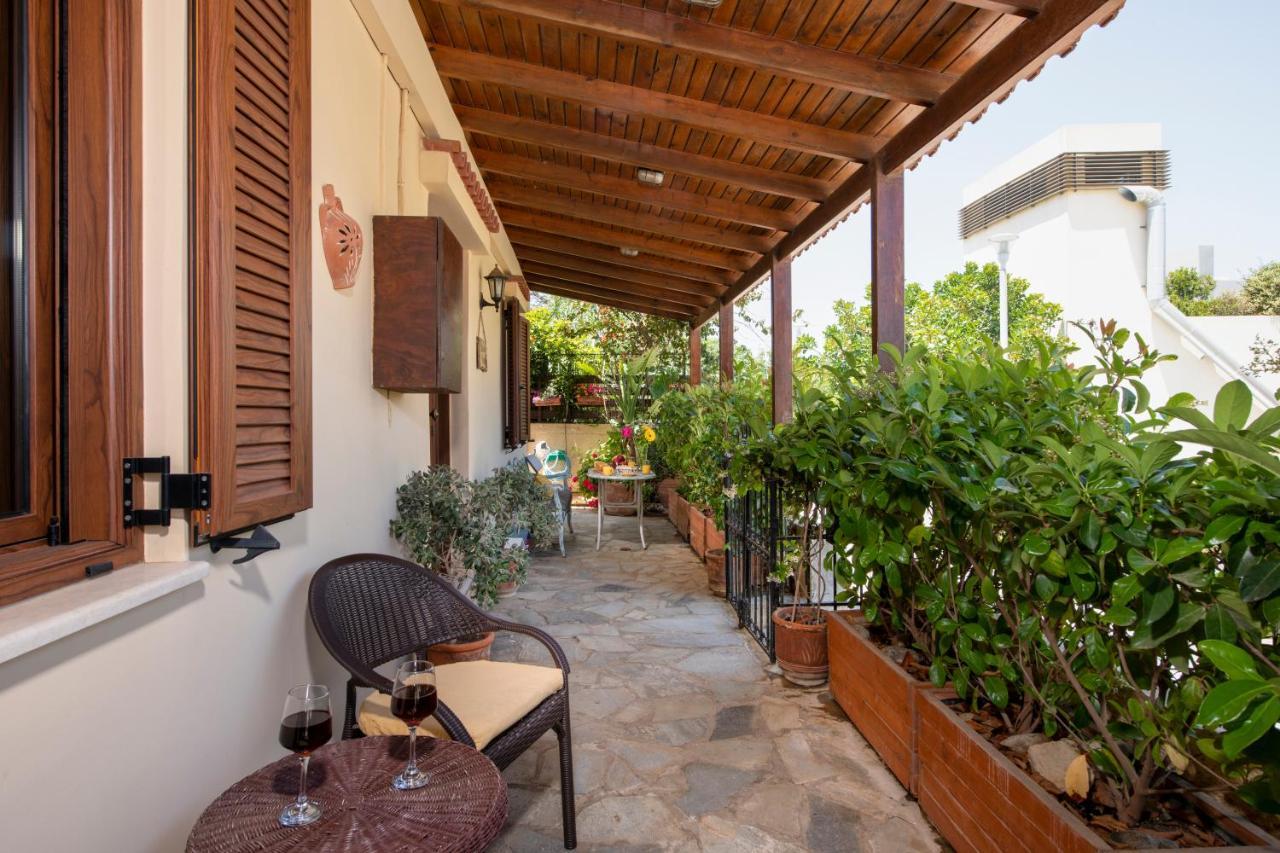 Elisavet's House Ferienhaus Platanés